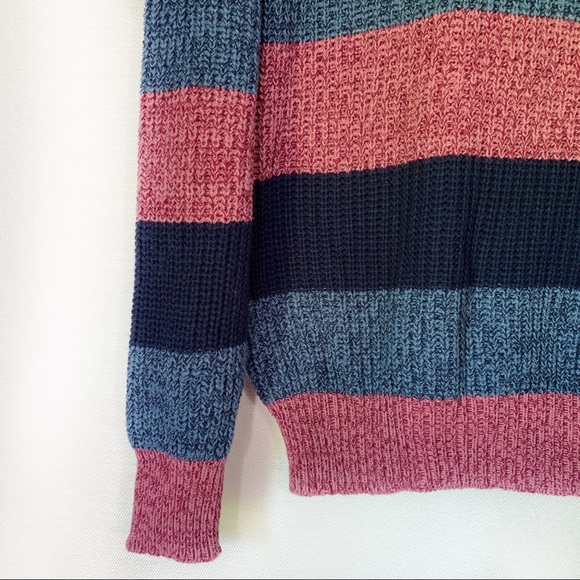 Vintage Blue Red Crewneck Cable Knit Sweater L - Picture 3 of 6